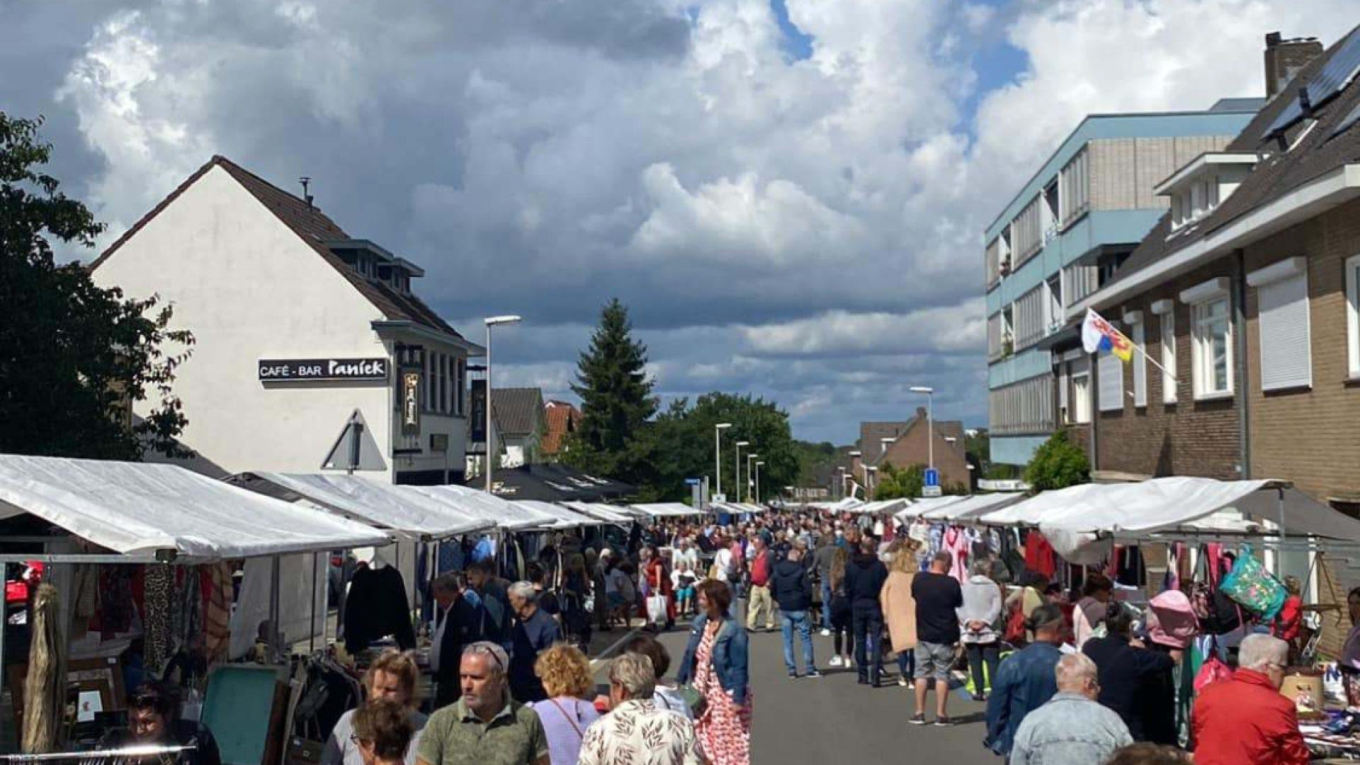 Straatmarkt Voskuilenweg