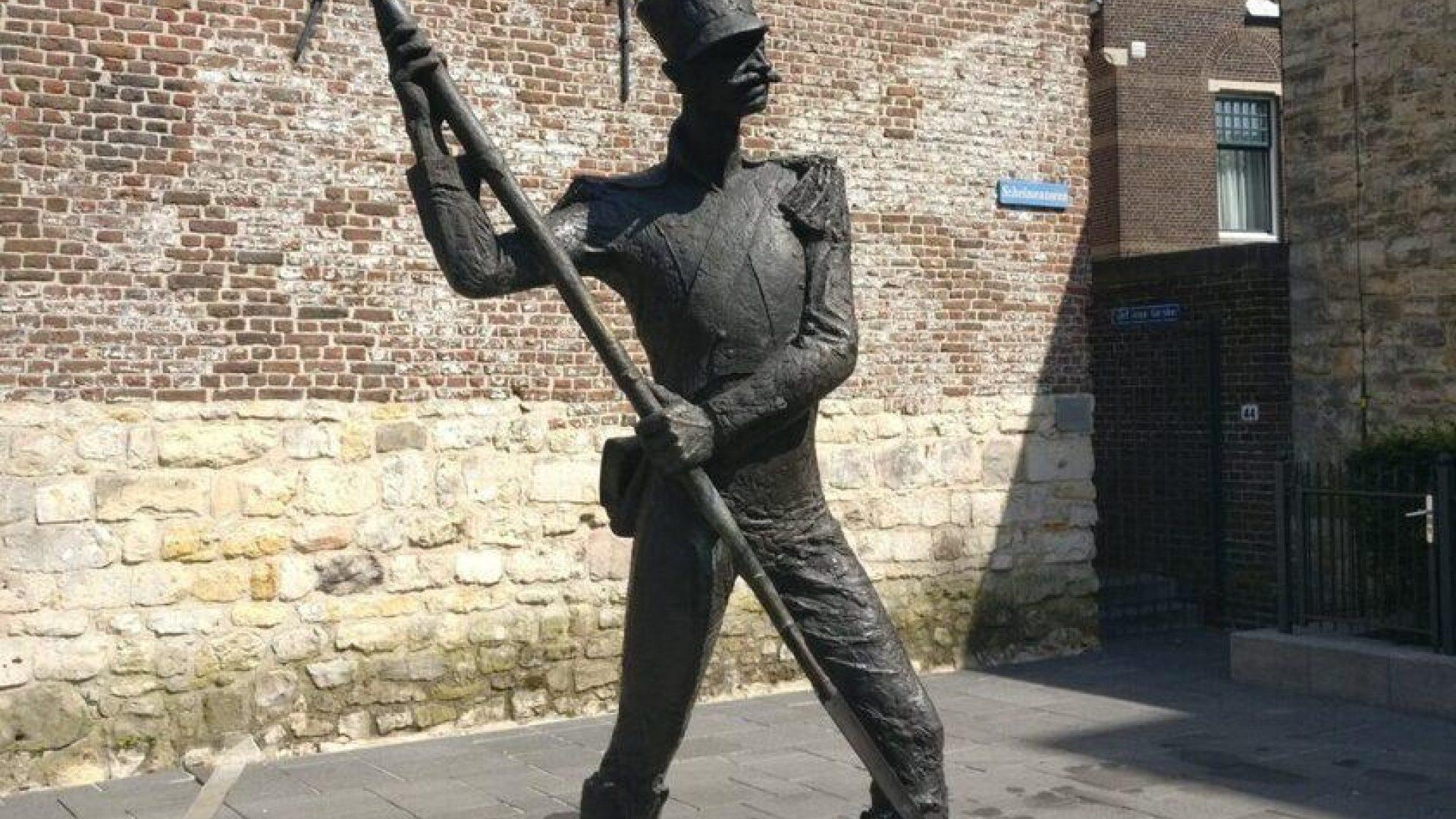 D'r Kuëb va Heële
